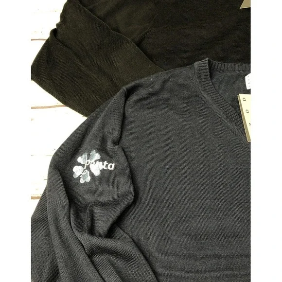 NWT Lot Of 2 Men's Sweater IZOD (blue, Black)V-Neck Pullover Size M. H2O Logo - Picture 5 of 16
